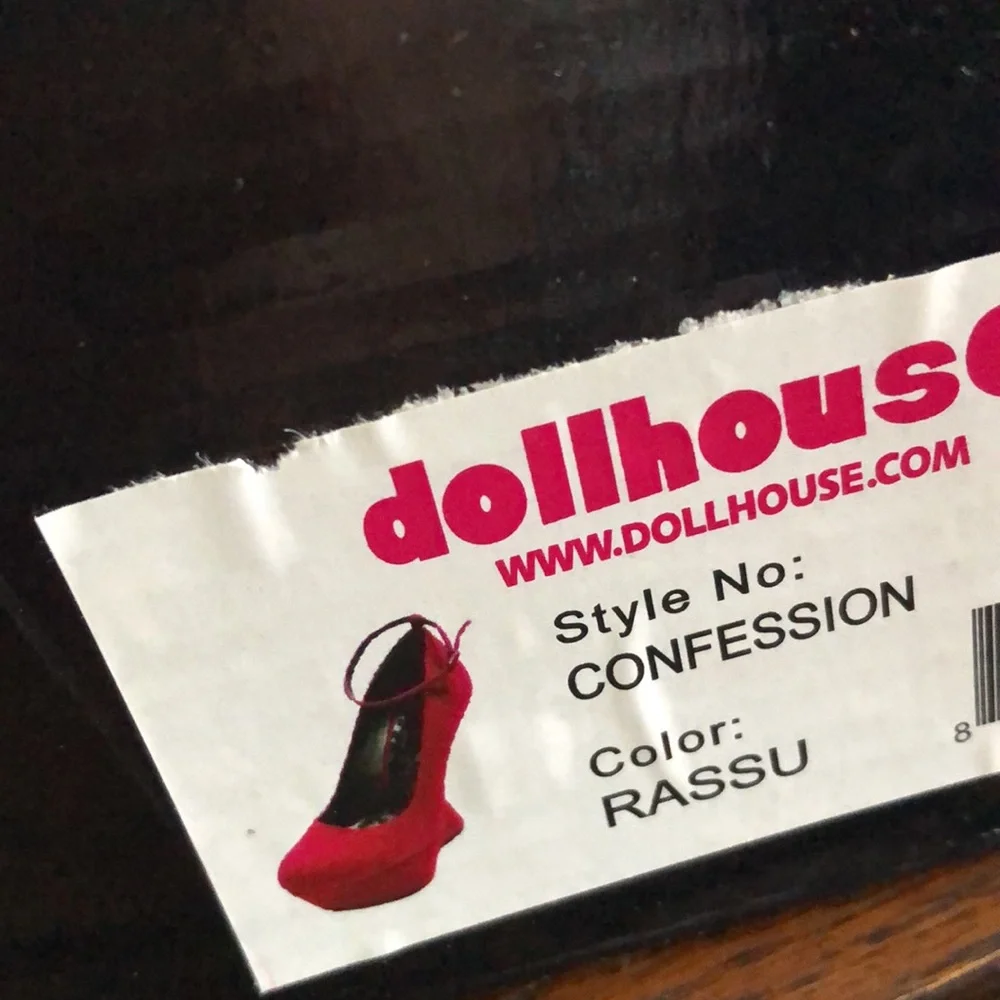 Dollhouse hot pink suede  wedge heels - Picture 9 of 9
